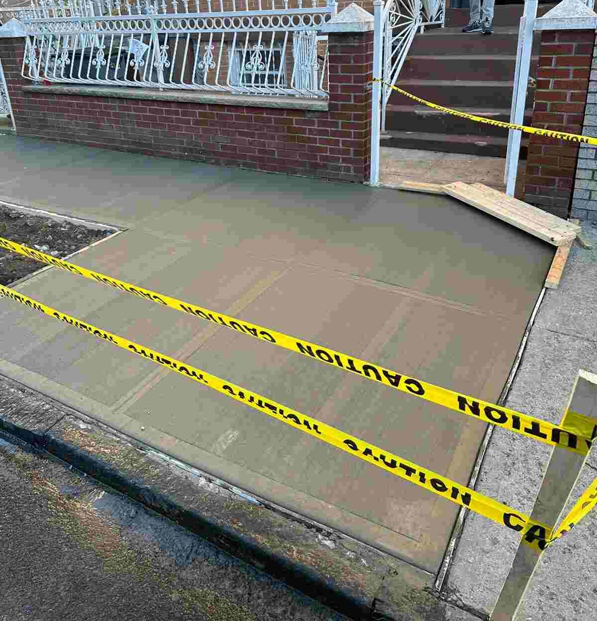 Project shows the work completed by Sidewalk Repairs Bronx, your local trusted concrete repair in Bronx.