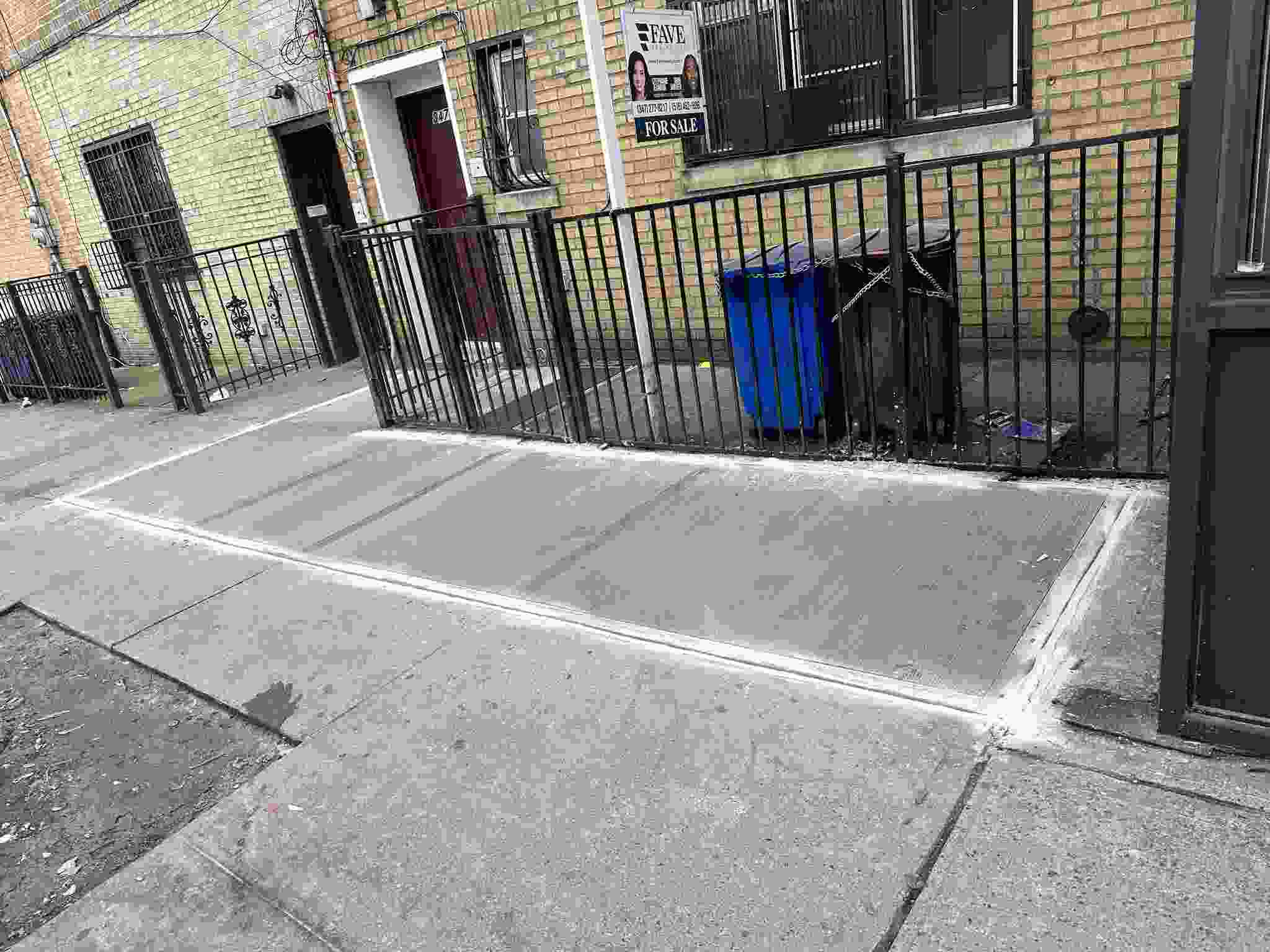 Sidewalk Repairs Bronx Delivers Quality Concrete Repair Work in Manhattan